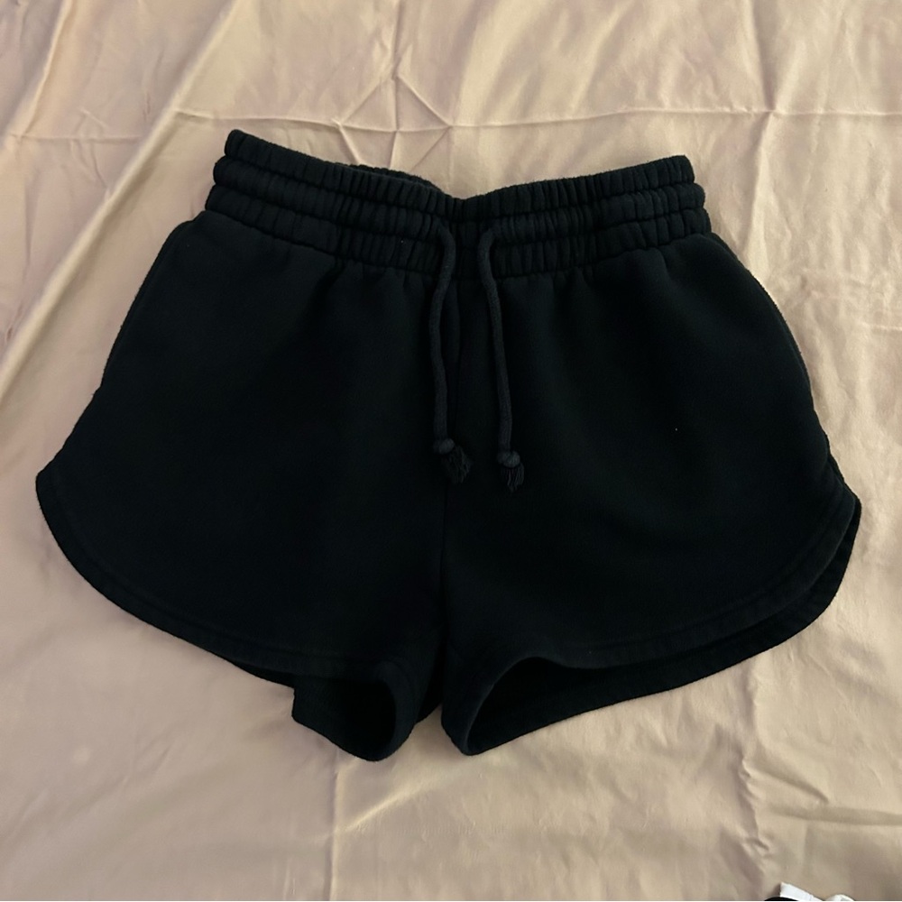 Black sweat shorts xs